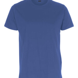 Blå t-shirt på hvid baggrund