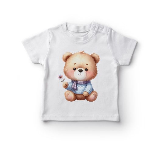 Sød bamse T-shirt til børn med blomstermotiv.