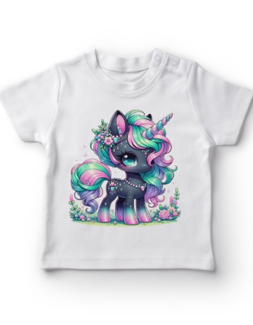 T-shirt med farverig enhjørning illustration