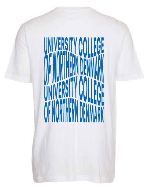 Hvid T-shirt med blåt logo fra University College.