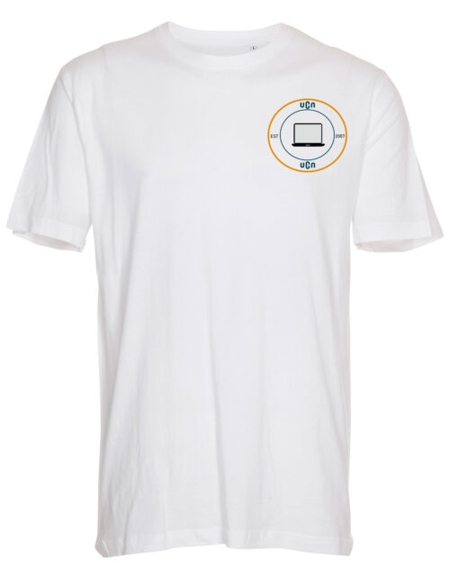 Hvid T-shirt med logo på brystet