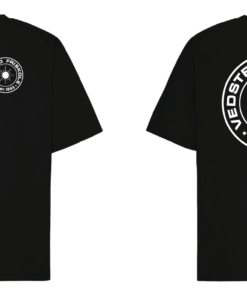 Sort t-shirt med Vedsted Friskole logo