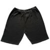 Sorte sportsshorts på hvid baggrund
